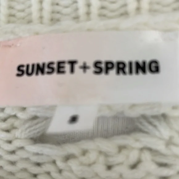 Sunset & Spring cropped sweater - Picture 2 of 7